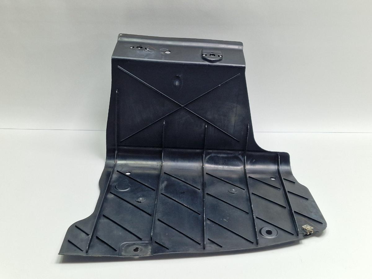 Scut protectie sub caroserie dreapta spate VOLKSWAGEN TIGUAN 5N_ 2007 -> 2.0 TDI CBAB, CFFB 5N0825206