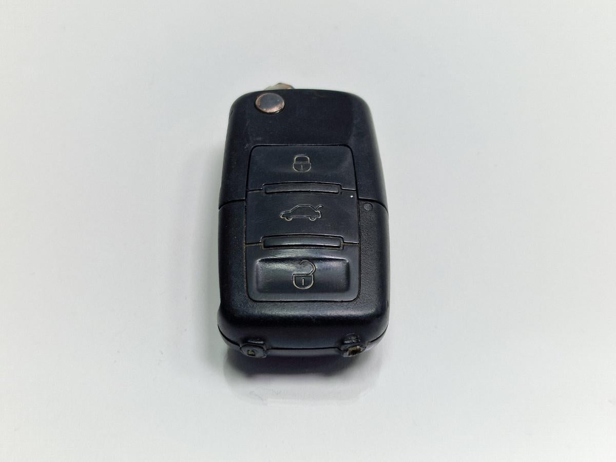 Telecomanda inchidere centralizata SKODA OCTAVIA II Combi 1Z5 2004 - 2013 2.0 TDI 16V BKD, CFHC, CLCB HELLA 1K0959753G