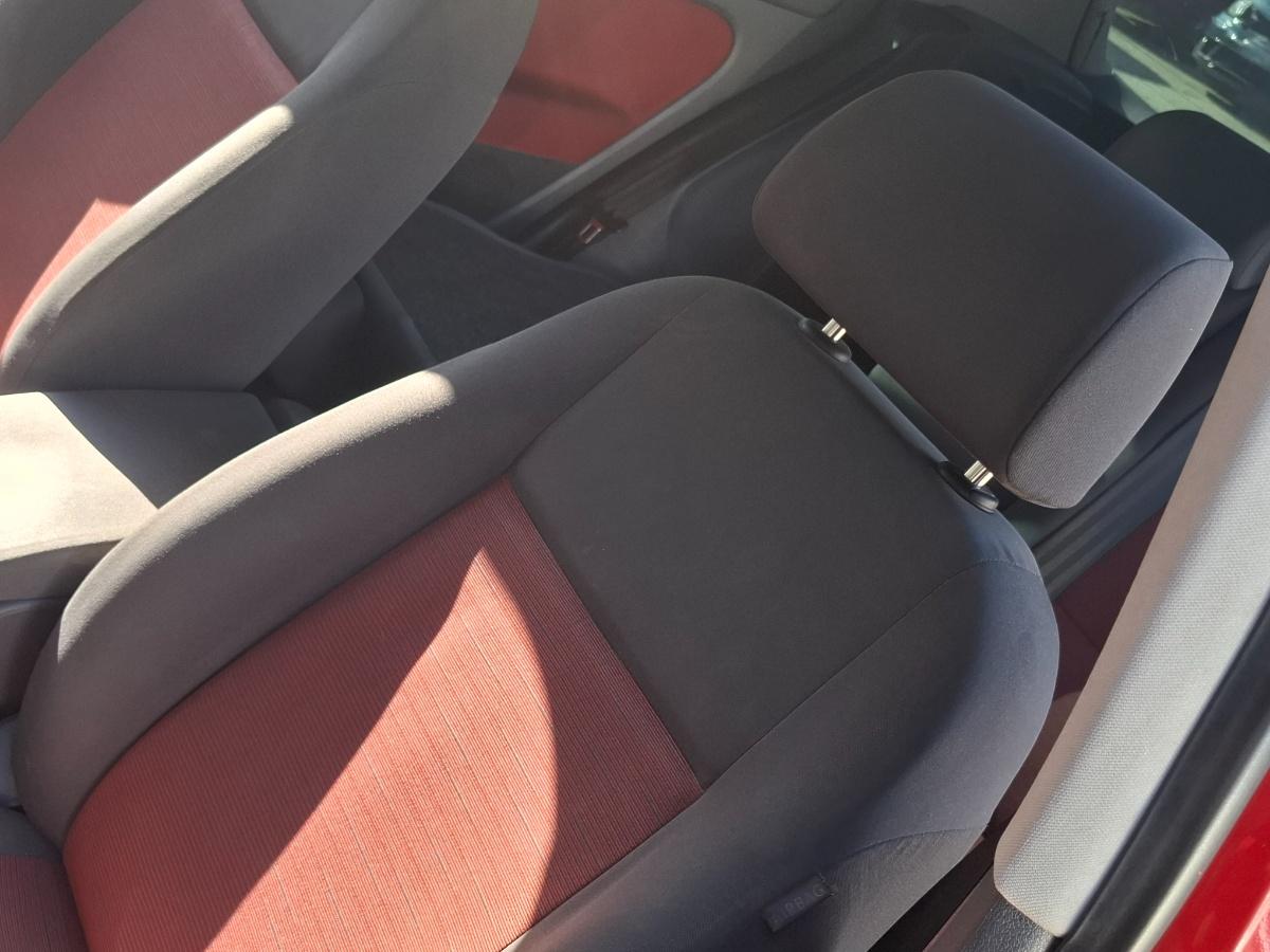 Tetiera scaun fata stanga VOLKSWAGEN GOLF PLUS 5M1, 521 2004 - 2013 1.9 TDI BKC, BLS, BXE