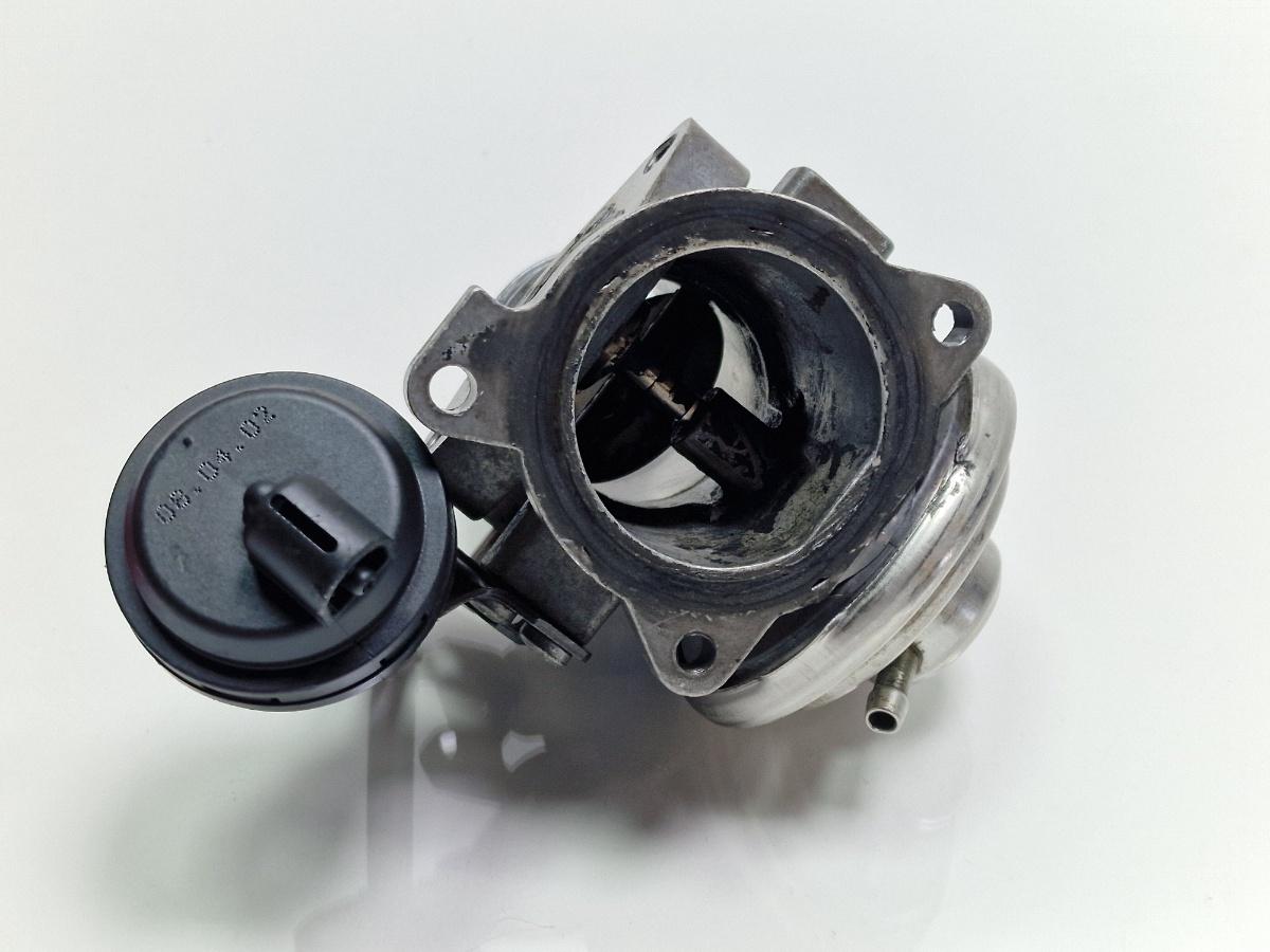 Supapa EGR VOLKSWAGEN GOLF IV 1J1 1997 - 2007 1.9 TDI ATD, AXR 038129637B