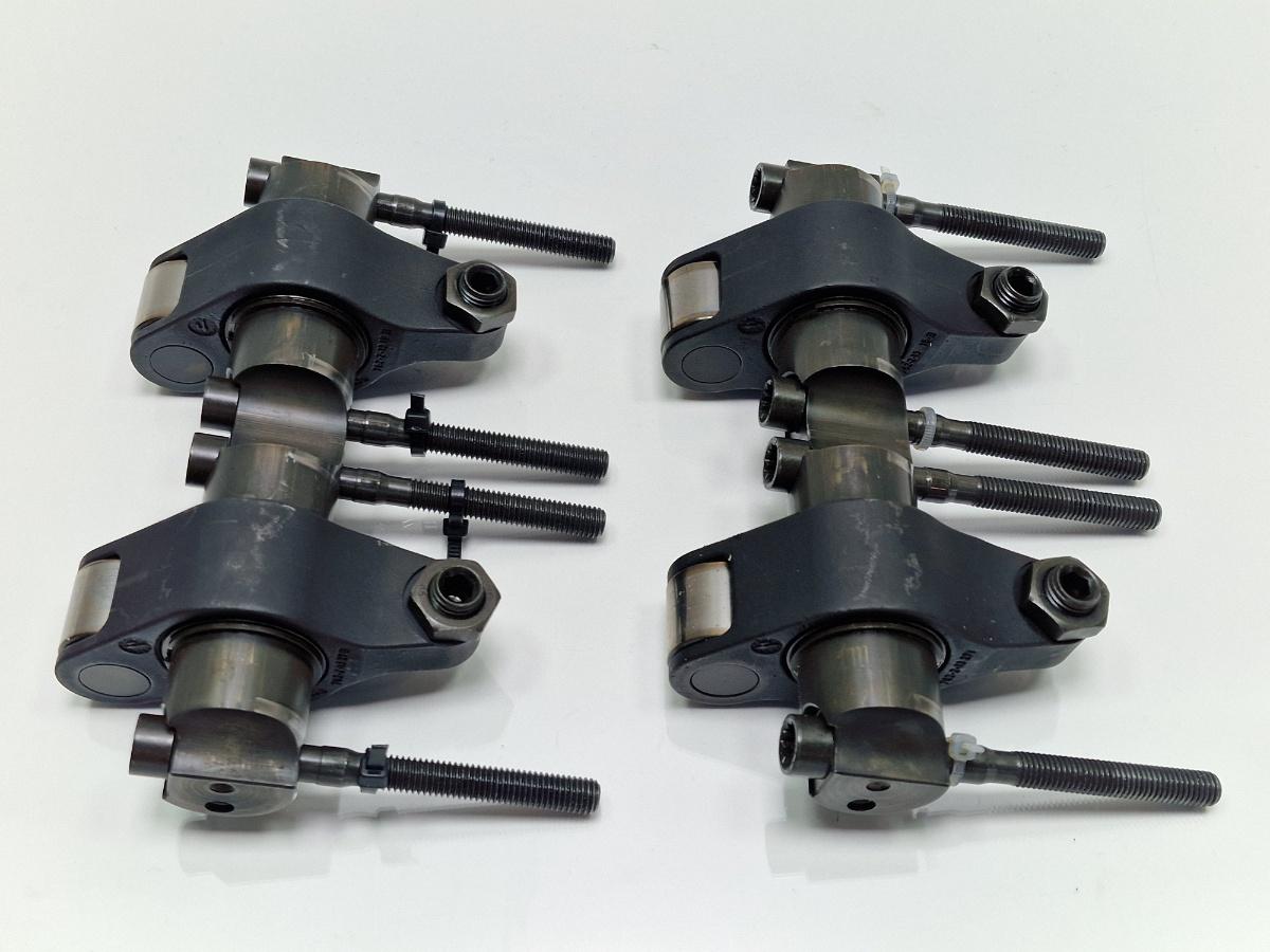 Rampa culbutori VOLKSWAGEN GOLF V 1K1 2003 - 2009 1.9 TDI BLS 038109527AF