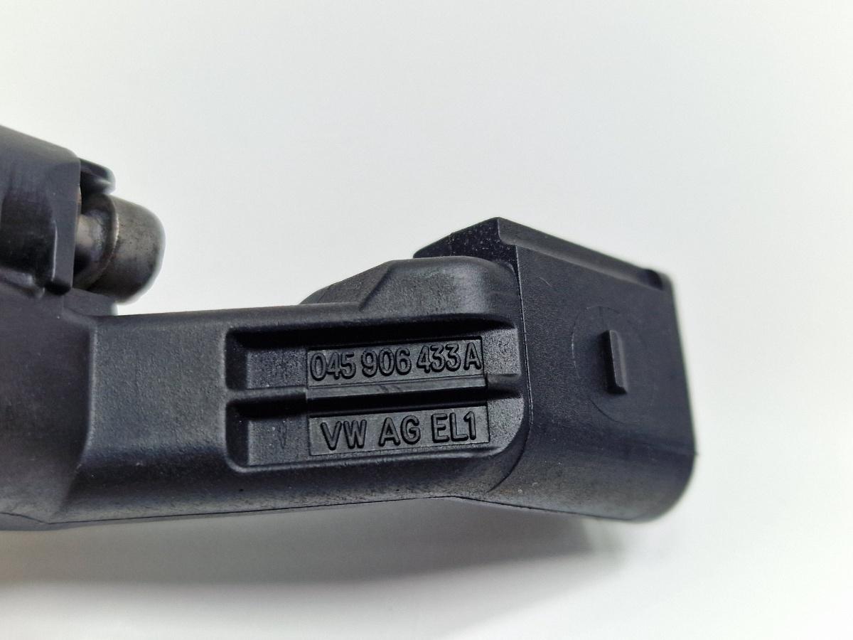 Senzor rotatie vibrochen VOLKSWAGEN GOLF V 1K1 2003 - 2009 1.9 TDI BXE 045906433A
