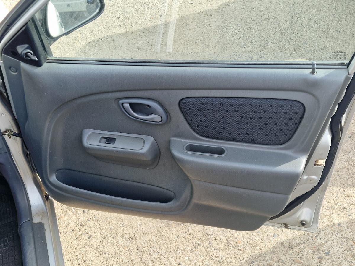 Tapițerie panou portieră față SUZUKI ALTO FF 2004 1.1 F10D 46KW|63HP 2004