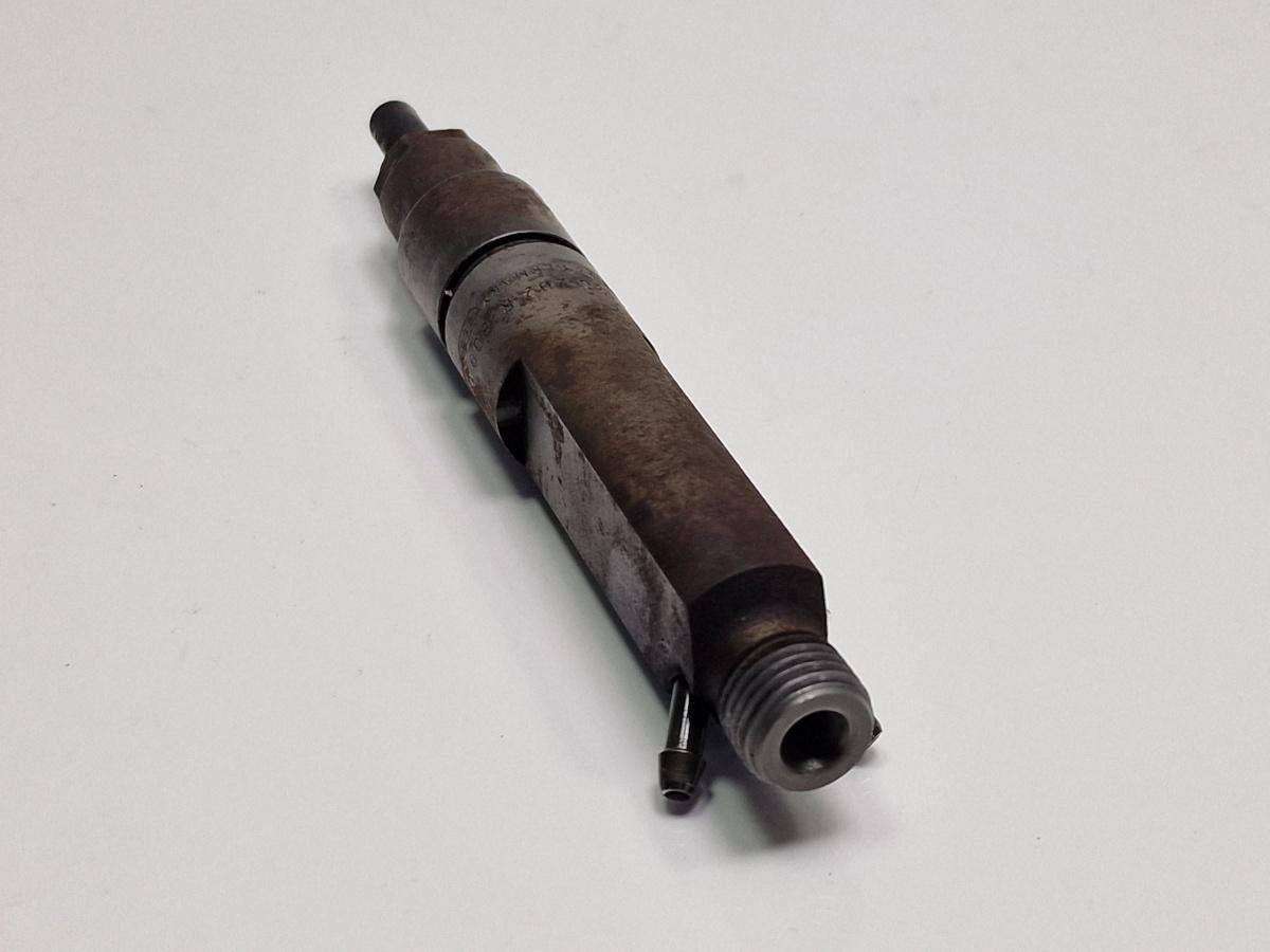 Injector combustibil VOLKSWAGEN CADDY II Box 9K9A 1995 - 2004 1.9 SDI AEY, AYQ 028130202R