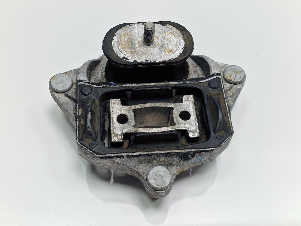 Suport tampon motor AUDI A4 V Avant 8W5, B9 2015 -> 8W0399156