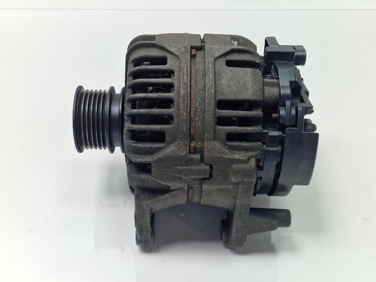 Alternator 90A VOLKSWAGEN POLO 6N2 1999 - 2001 1.0 1.0 ALD, AUC BOSCH 0124325013 037903025M