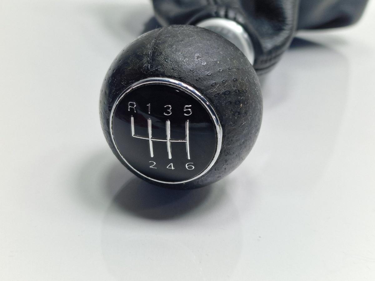 Manson schimbator de viteze din piele AUDI A4 III 8EC, B7 2004 - 2008 2.0 2.0 TDI BPW 8E0863278DG