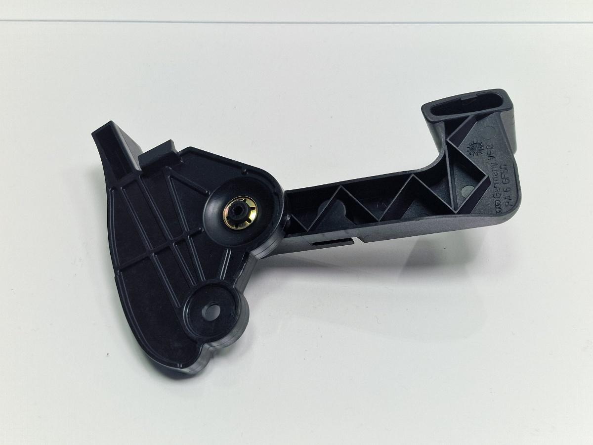 Maner deschidere capota AUDI A4 III 8EC, B7 2004 - 2008 2.0 2.0 TDI BPW 8E1823533B