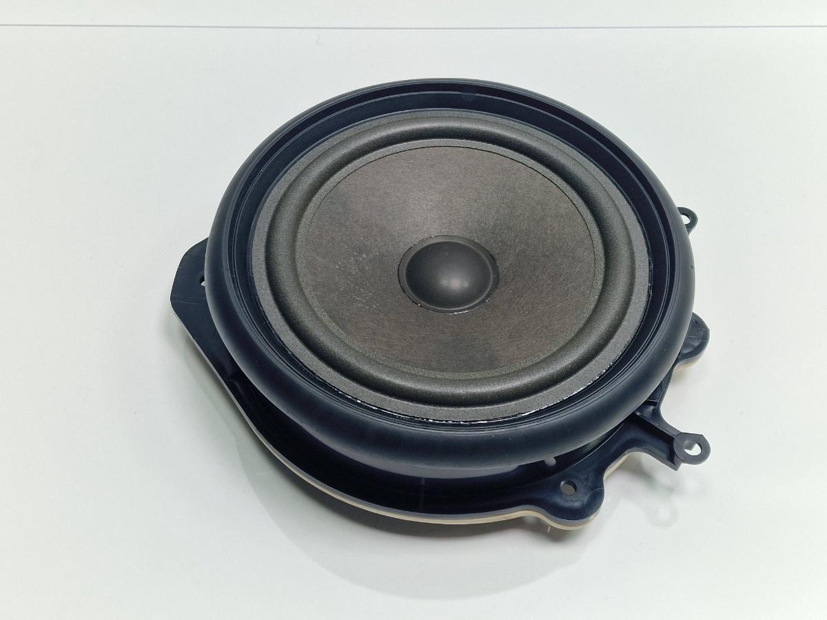 Boxa AUDI A4 III 8EC, B7 2004 - 2008 2.0 TDI BPW 8E0035411