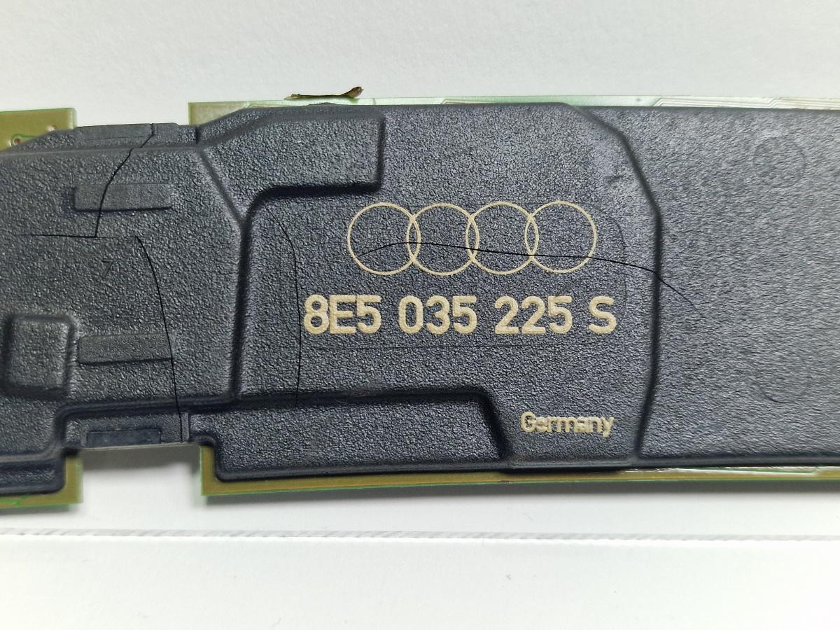 Amplificator radio AUDI A4 III 8EC, B7 2004 - 2008 2.0 TDI BPW 8E5035225S