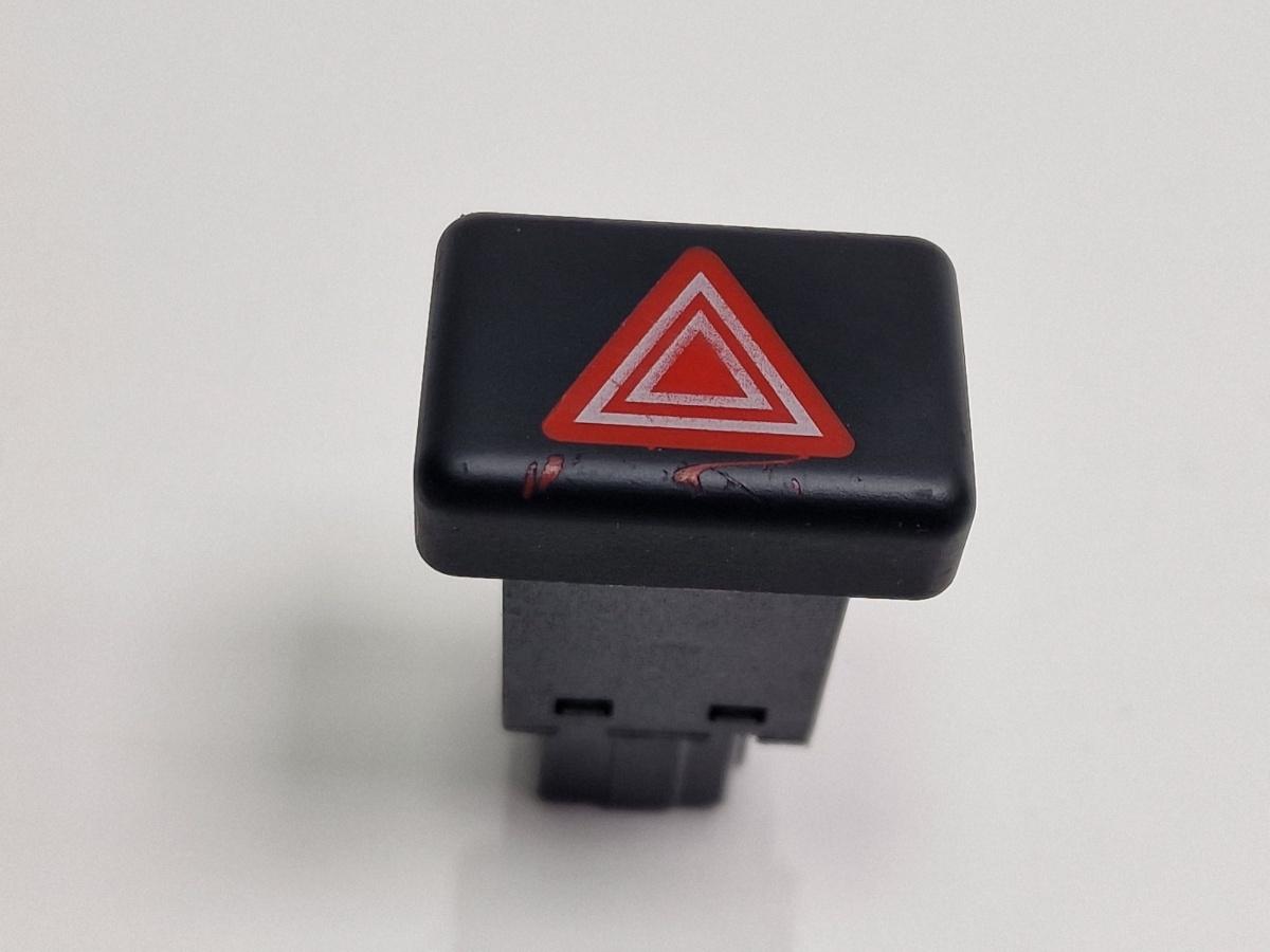 Buton avarii AUDI A4 III 8EC, B7 2004 - 2008 2.0 TDI BPW 8E0941509