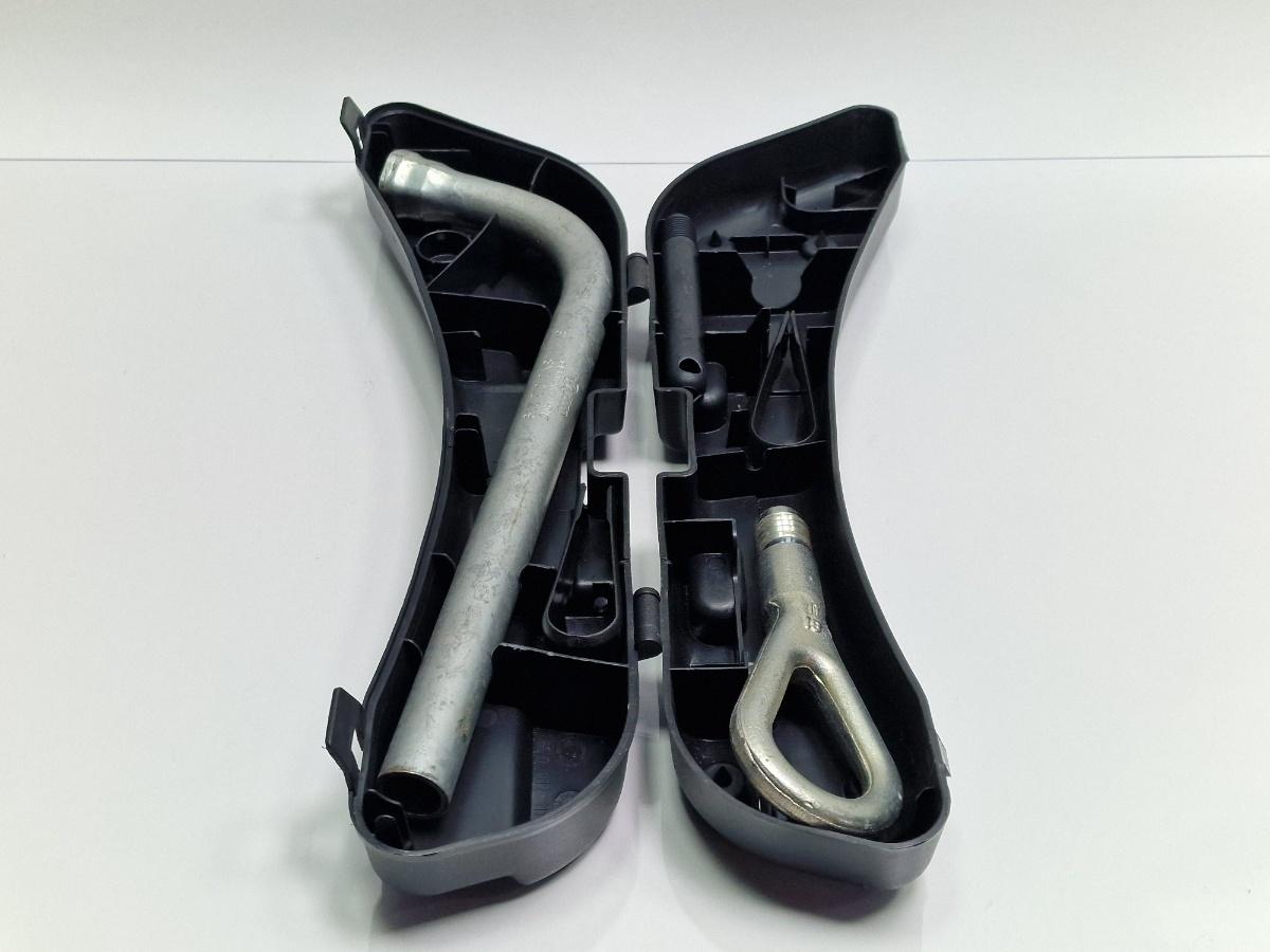 Trusa scule AUDI A4 III 8EC, B7 2004 - 2008 2.0 TDI BPW 8E0012111A