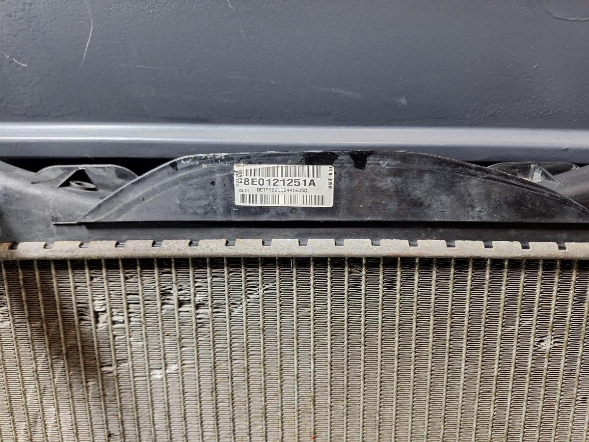 Radiator apa AUDI A4 III 8EC, B7 2004 - 2008 2.0 TDI BPW 8E0121251A