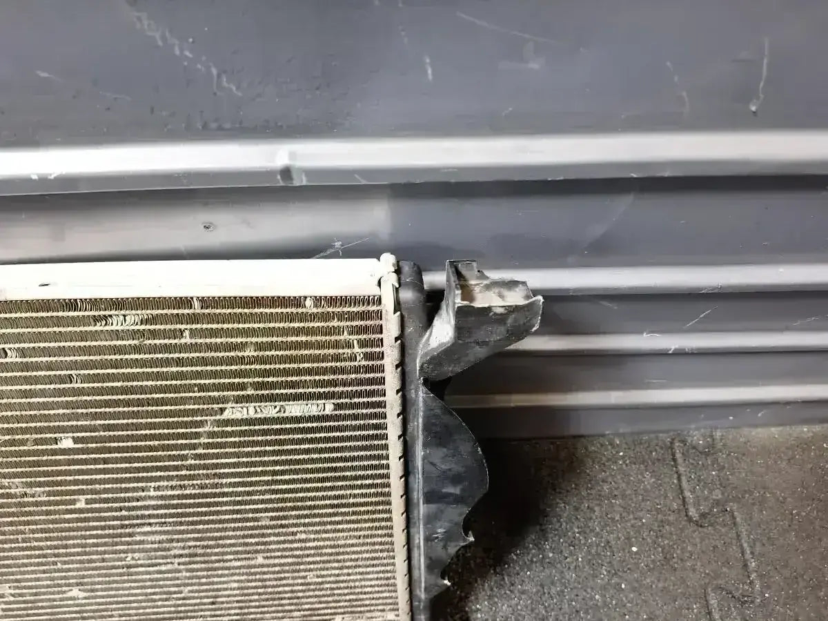 Radiator apa AUDI A4 III 8EC, B7 2004 - 2008 2.0 TDI BPW 8E0121251A