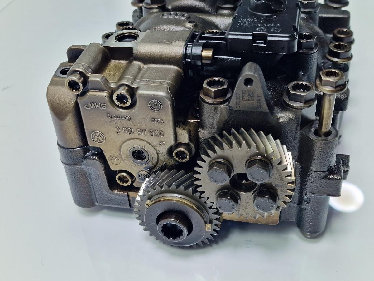 Pompa de ulei AUDI A4 III 8EC, B7 2004 - 2008 2.0 TDI BPW 03G103537B