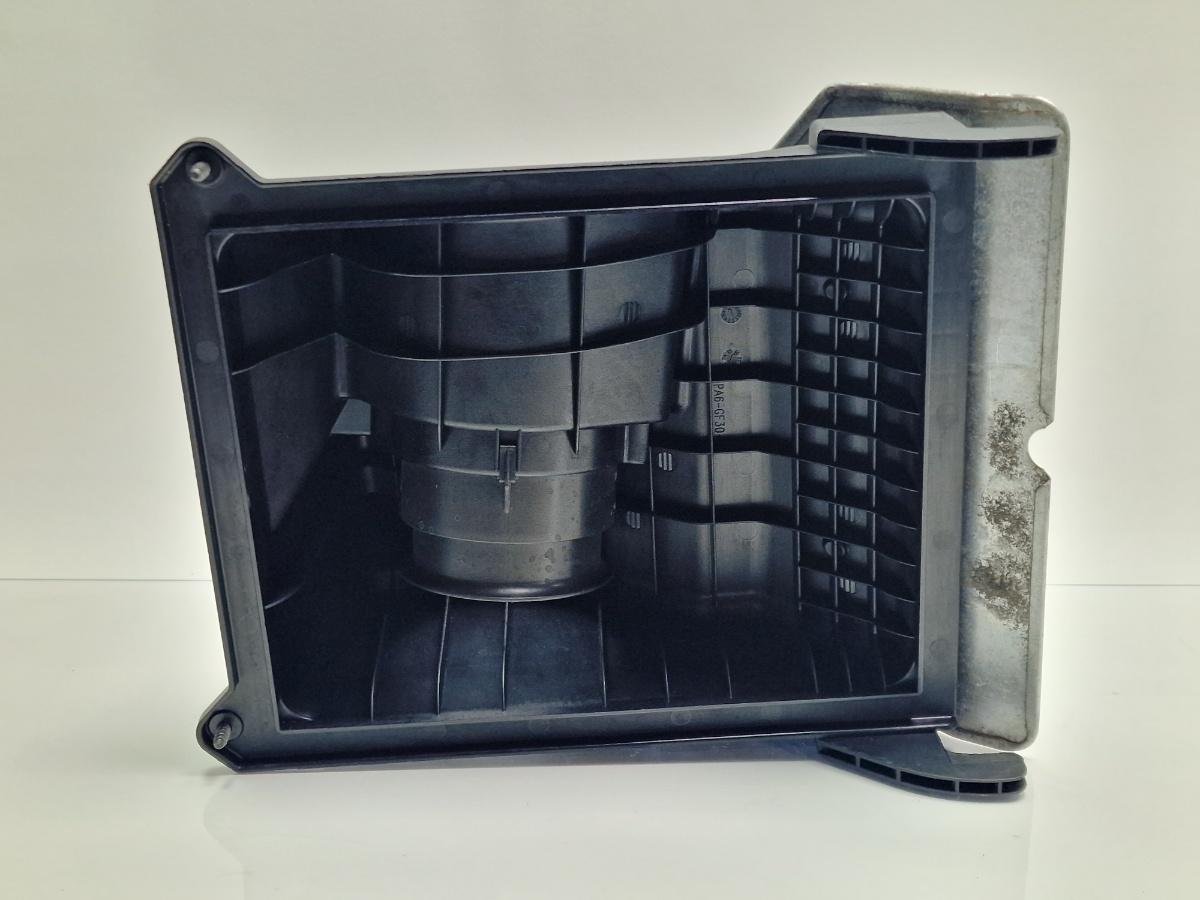 Capac carcasa filtru de aer AUDI A4 III 8EC, B7 2004 - 2008 2.0 TDI BPW 03G133837