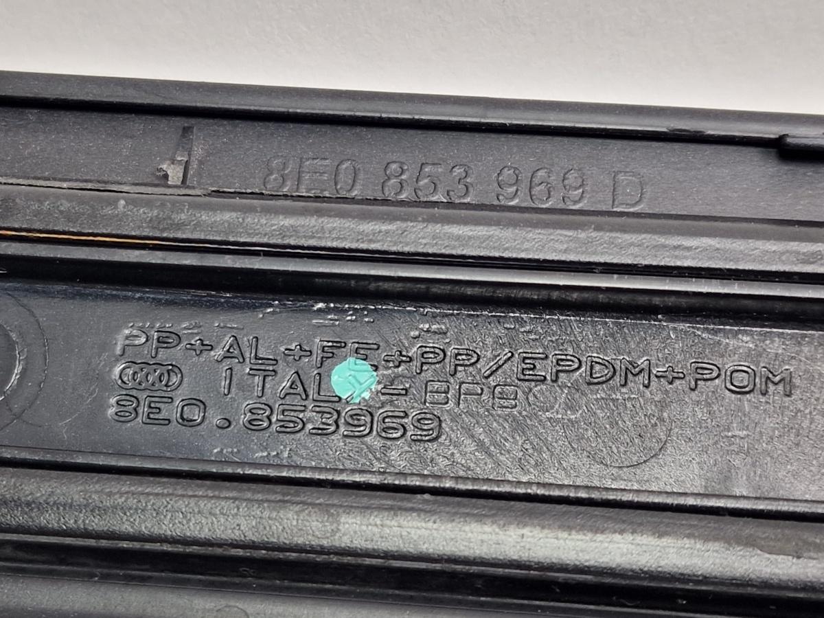 Bandou usa stanga spate S-LINE 8E0853969D AUDI A4 III 8EC, B7 2004 - 2008 NEGRU LZ9Y