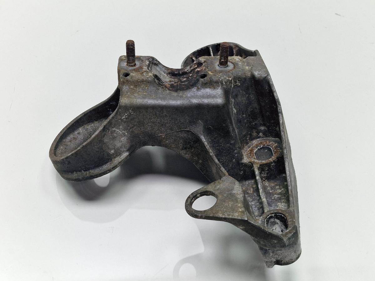 Suport bara stabilizatoare stanga fata AUDI A4 III 8EC, B7 2004 - 2008 2.0 TDI BPW 8E0199351M