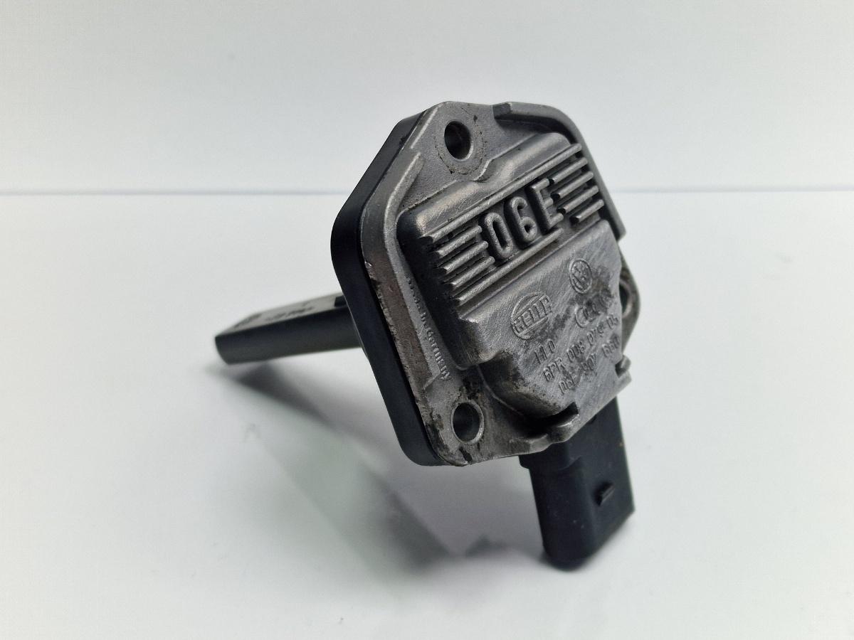 Senzor nivel ulei AUDI A4 III 8EC, B7 2004 - 2008 2.0 TDI BPW HELLA 6PR 008 079-05 06E907660
