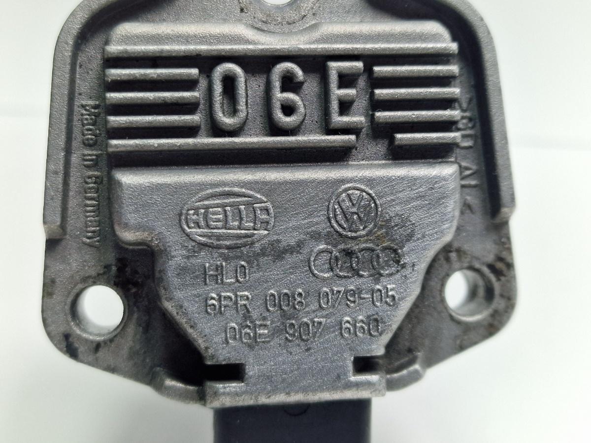 Senzor nivel ulei AUDI A4 III 8EC, B7 2004 - 2008 2.0 TDI BPW HELLA 6PR 008 079-05 06E907660