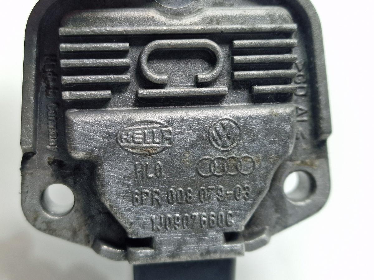 Senzor nivel ulei VOLKSWAGEN GOLF V 1K1 2003 - 2009 1.9 TDI BKC HELLA 6PR 008 077-03 1J0907660C