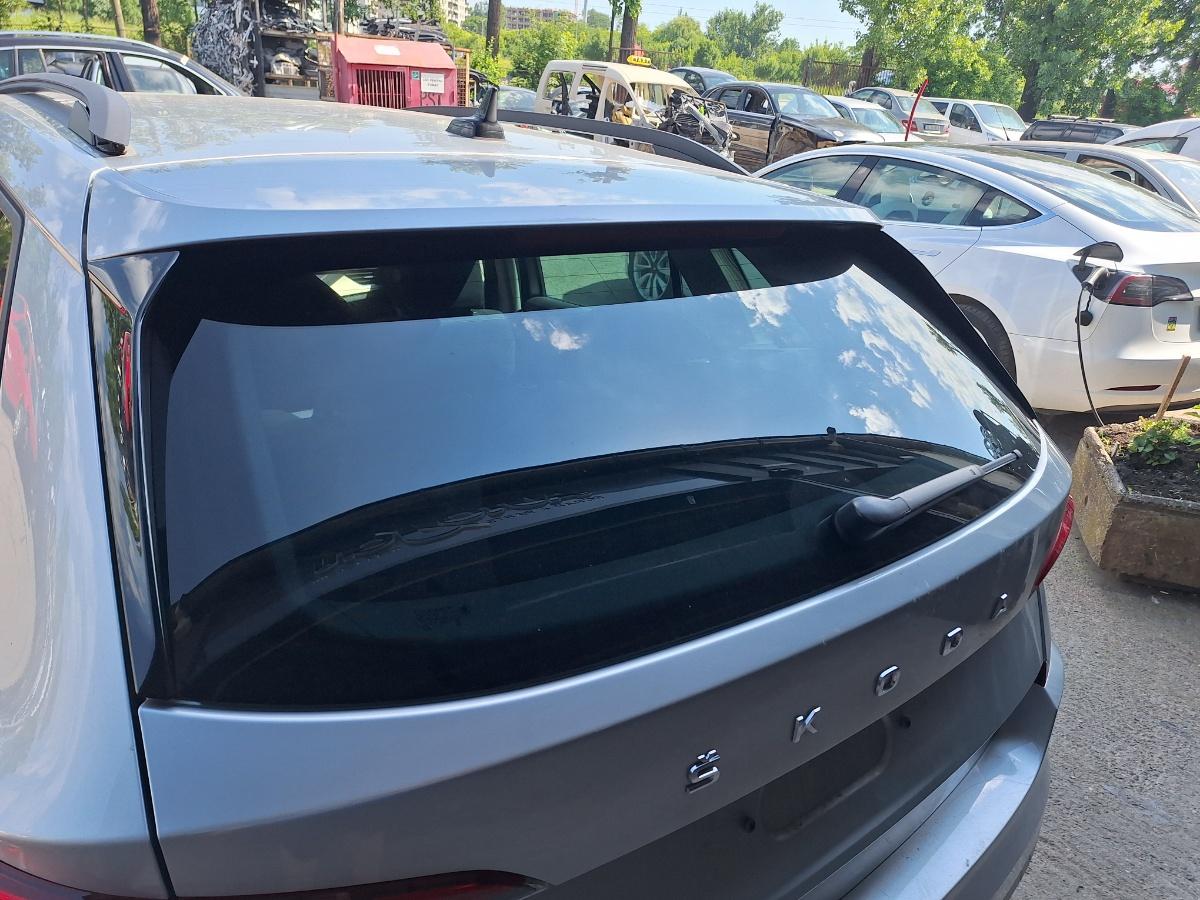 Geam luneta spate SKODA KAMIQ [ 2018 -> ] 1.5 TSI ACT EVO DPCA PILKINTON 43R-011595 658845049C