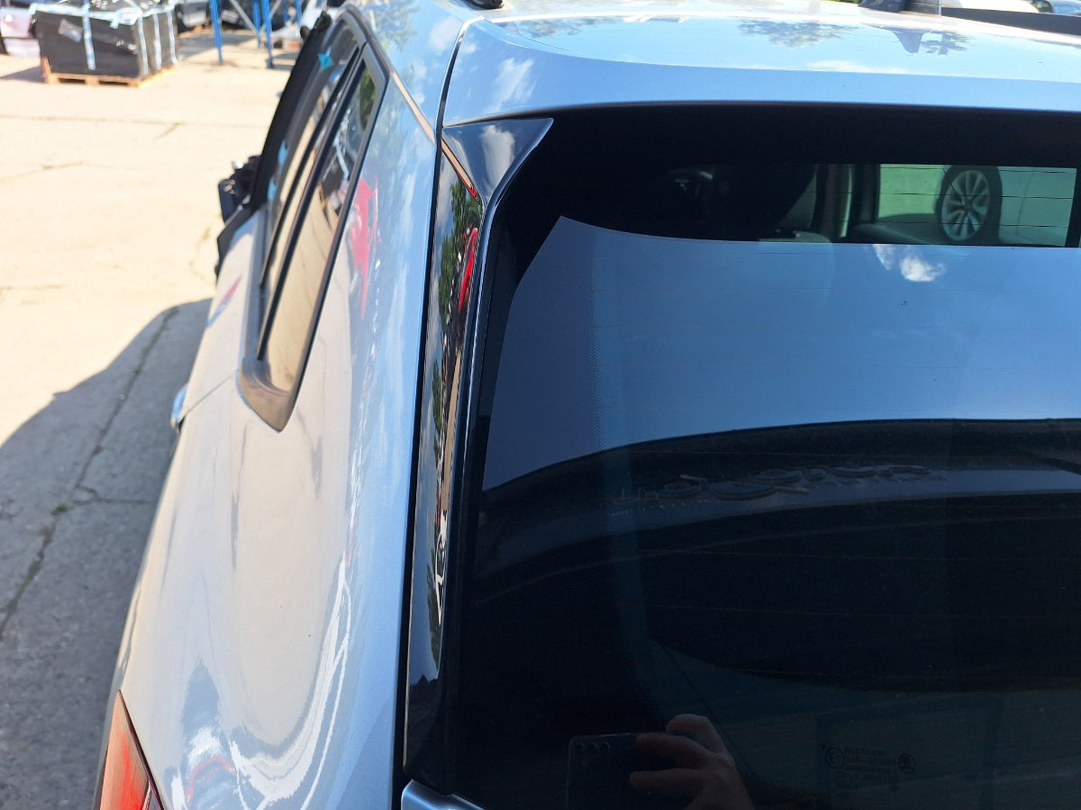 Ornament hayon spoiler stanga SKODA KAMIQ [ 2018 -> ] 1.5 TSI ACT EVO DPCA 658827931B
