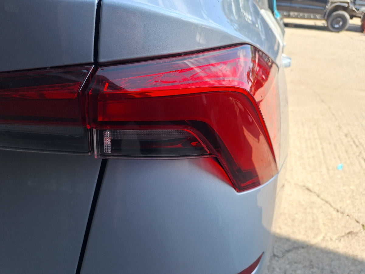 Lampa spate / Stop dreapta SKODA KAMIQ [ 2018 -> ] 1.5 TSI ACT EVO DPCA 658945208