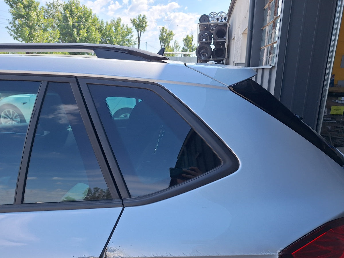 Geam lateral spate stanga SKODA KAMIQ [ 2018 -> ] 1.5 TSI ACT EVO DPCA SAINT-GOBAIN 43R-01351 658845213A
