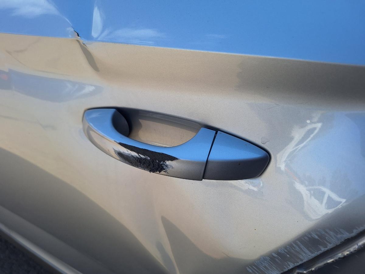 Maner exterior portiera spate stanga avariat SKODA KAMIQ [ 2018 -> ] 1.5 TSI ACT EVO DPCA