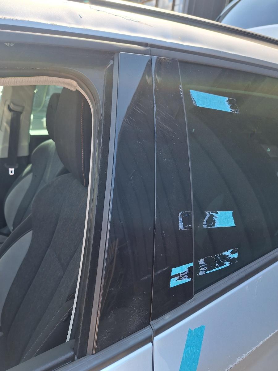 Ornamente portiera fata stanga SKODA KAMIQ [ 2018 -> ] 1.5 TSI ACT EVO DPCA 658837901