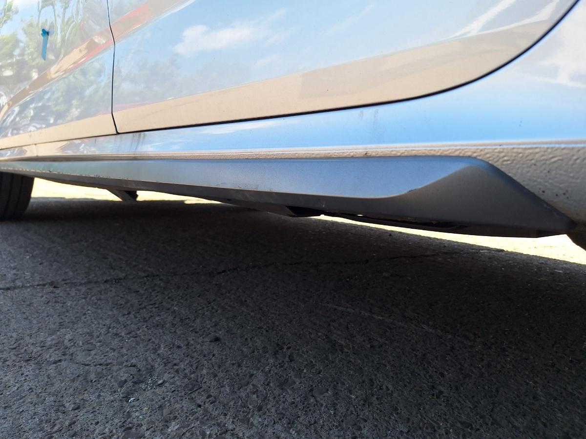 Protectie prag lateral stanga SKODA KAMIQ [ 2018 -> ] 1.5 TSI ACT EVO DPCA