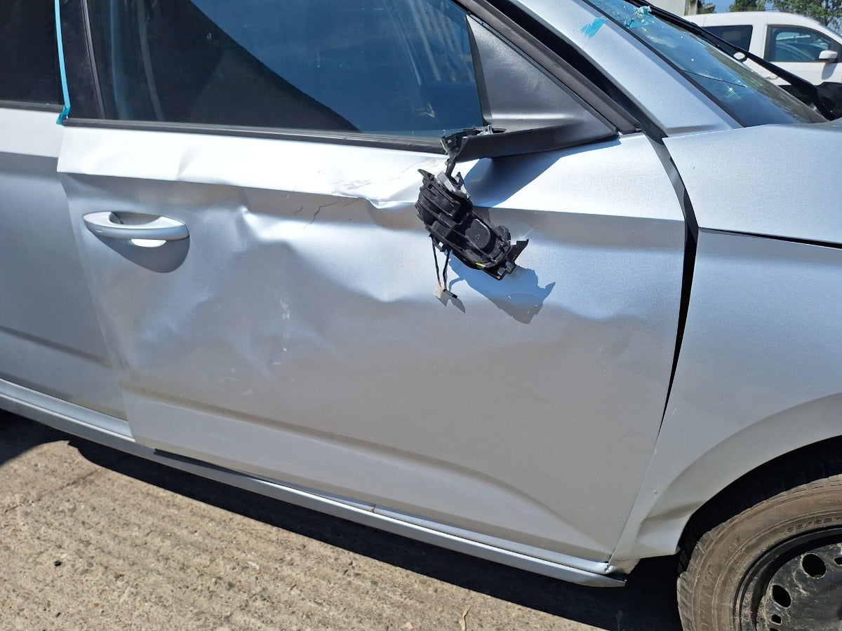 Usa Portiera fata dreapta AVARIATA SKODA KAMIQ [ 2018 -> ] 1.5 TSI ACT EVO DPCA