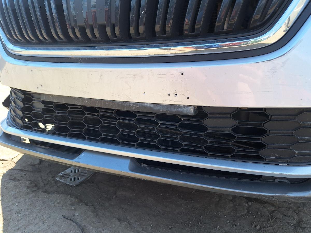 Grila inferioara bara de protectie fata SKODA KAMIQ [ 2018 -> ] 1.5 TSI ACT EVO DPCA 658853677