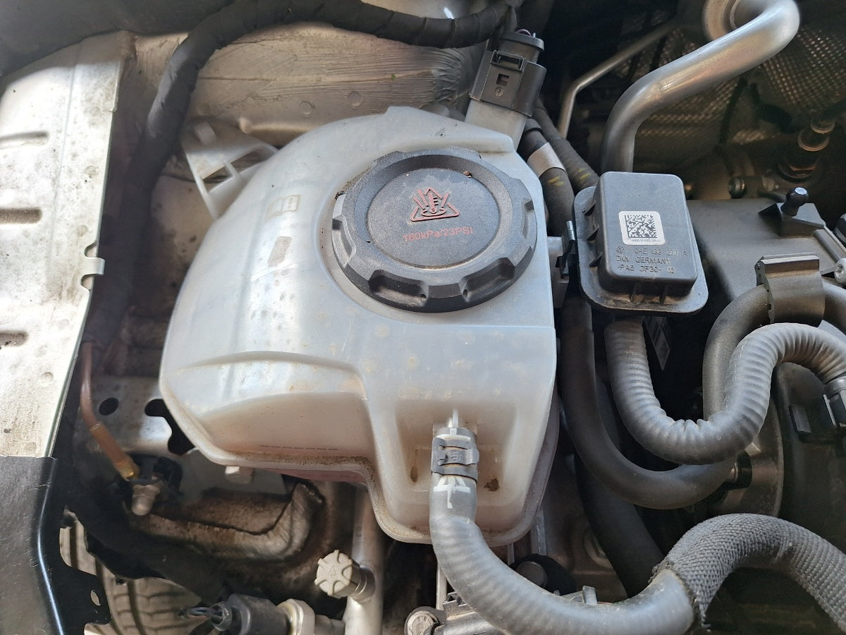 Vas rezervor de expansiune lichid de racire SKODA KAMIQ [ 2018 -> ] 1.5 TSI ACT EVO DPCA 2Q0121407D