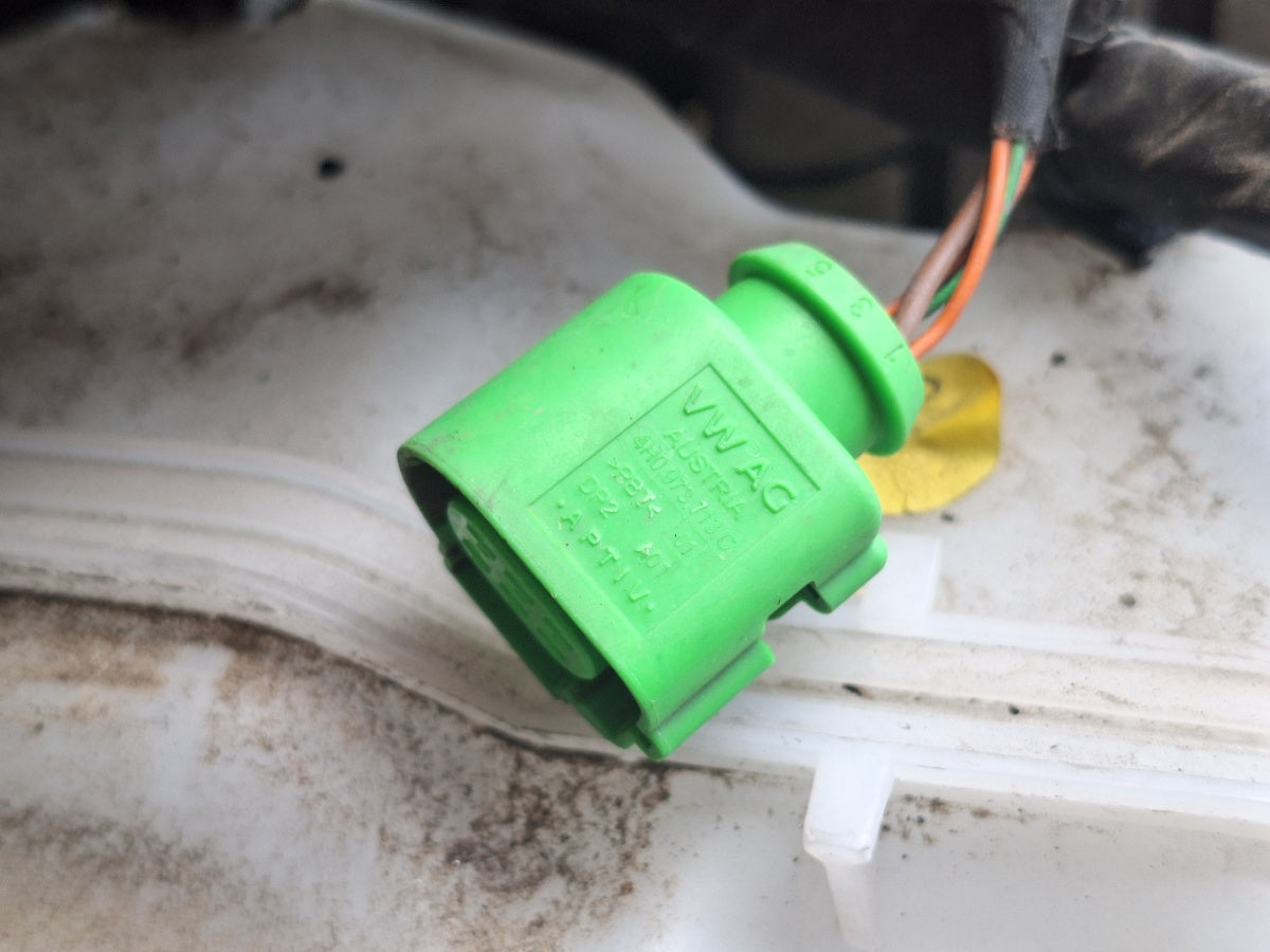 Mufa Conector SKODA KAMIQ [ 2018 -> ] 1.5 TSI ACT EVO DPCA 4H0973713C