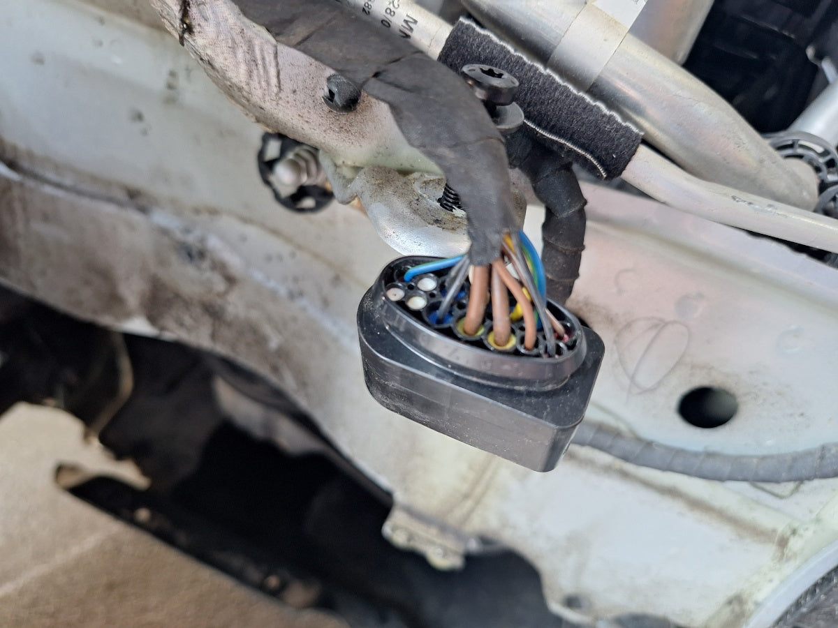 Mufa Conector far SKODA KAMIQ [ 2018 -> ] 1.5 TSI ACT EVO DPCA 3C0973737