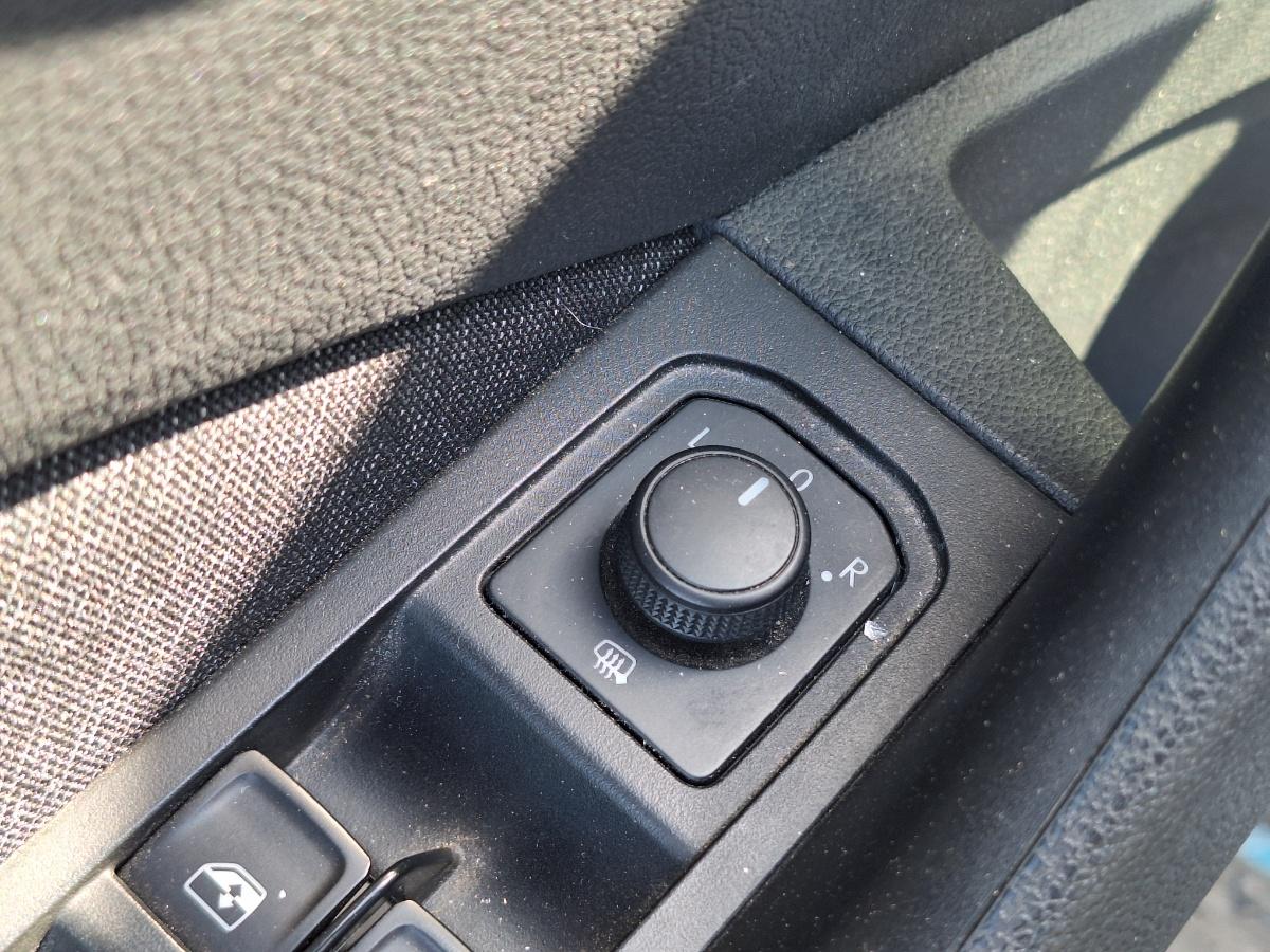Buton reglaj oglinda laterala SKODA KAMIQ [ 2018 -> ] 1.5 TSI ACT EVO DPCA