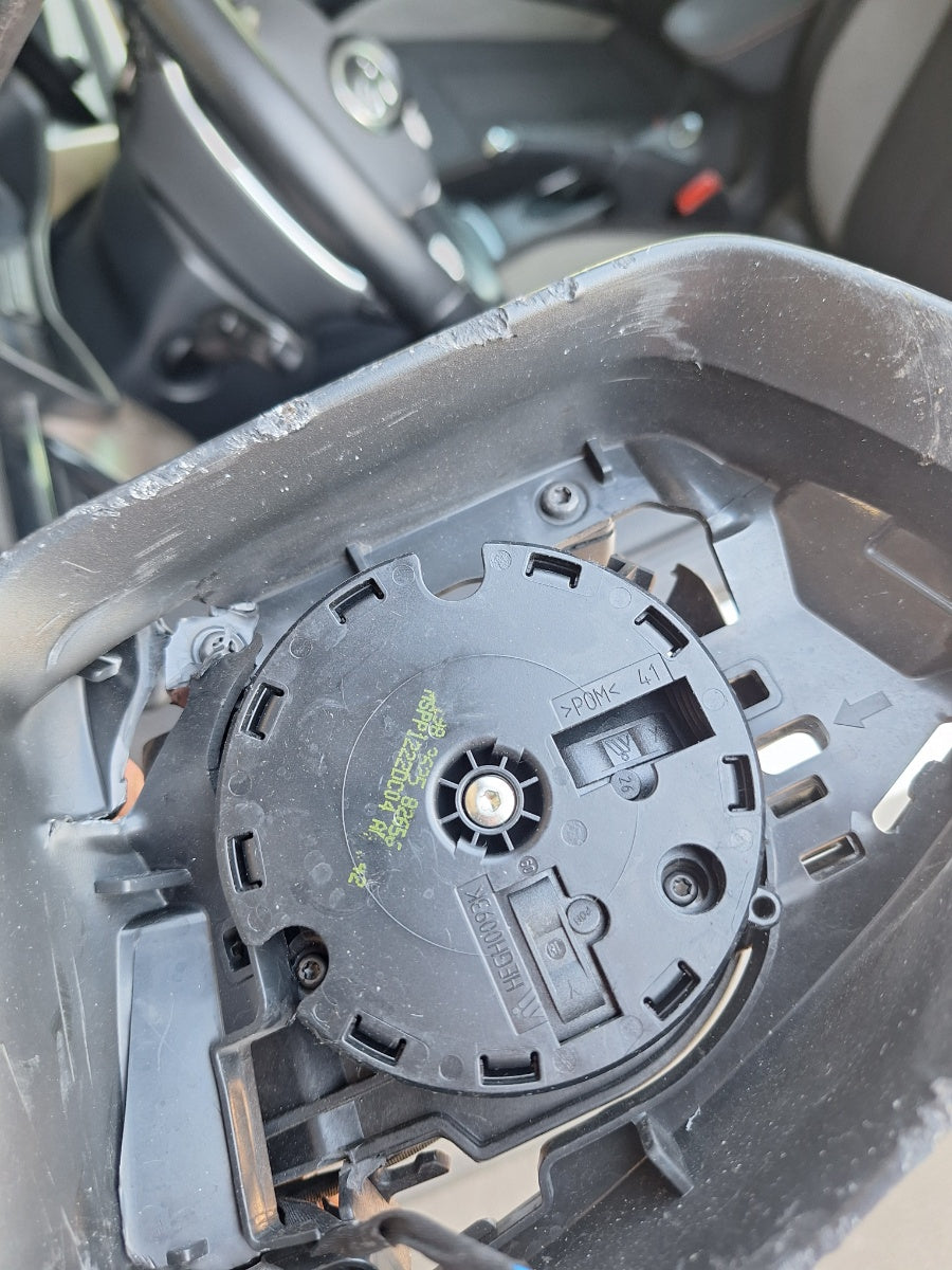 Motoras oglinda laterala portiera fata stanga SKODA KAMIQ [ 2018 -> ] 1.5 TSI ACT EVO DPCA 658857507