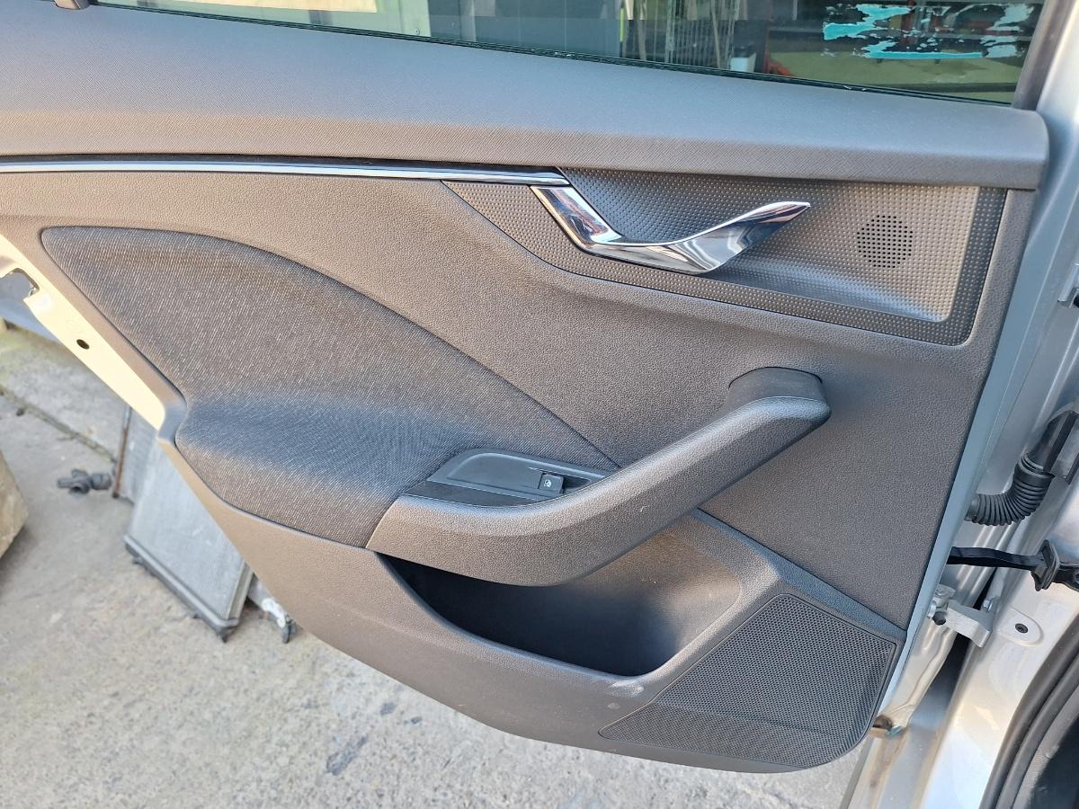 Tapiterie panou portiera spate stanga SKODA KAMIQ [ 2018 -> ] 1.5 TSI ACT EVO DPCA