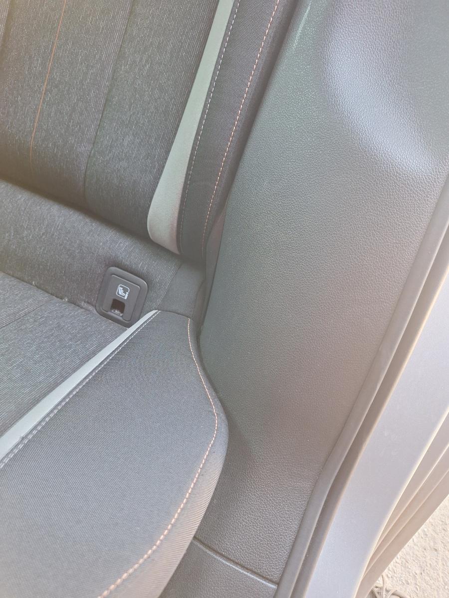 Ornament inferior lateral bancheta spate stanga SKODA KAMIQ [ 2018 -> ] 1.5 TSI ACT EVO DPCA