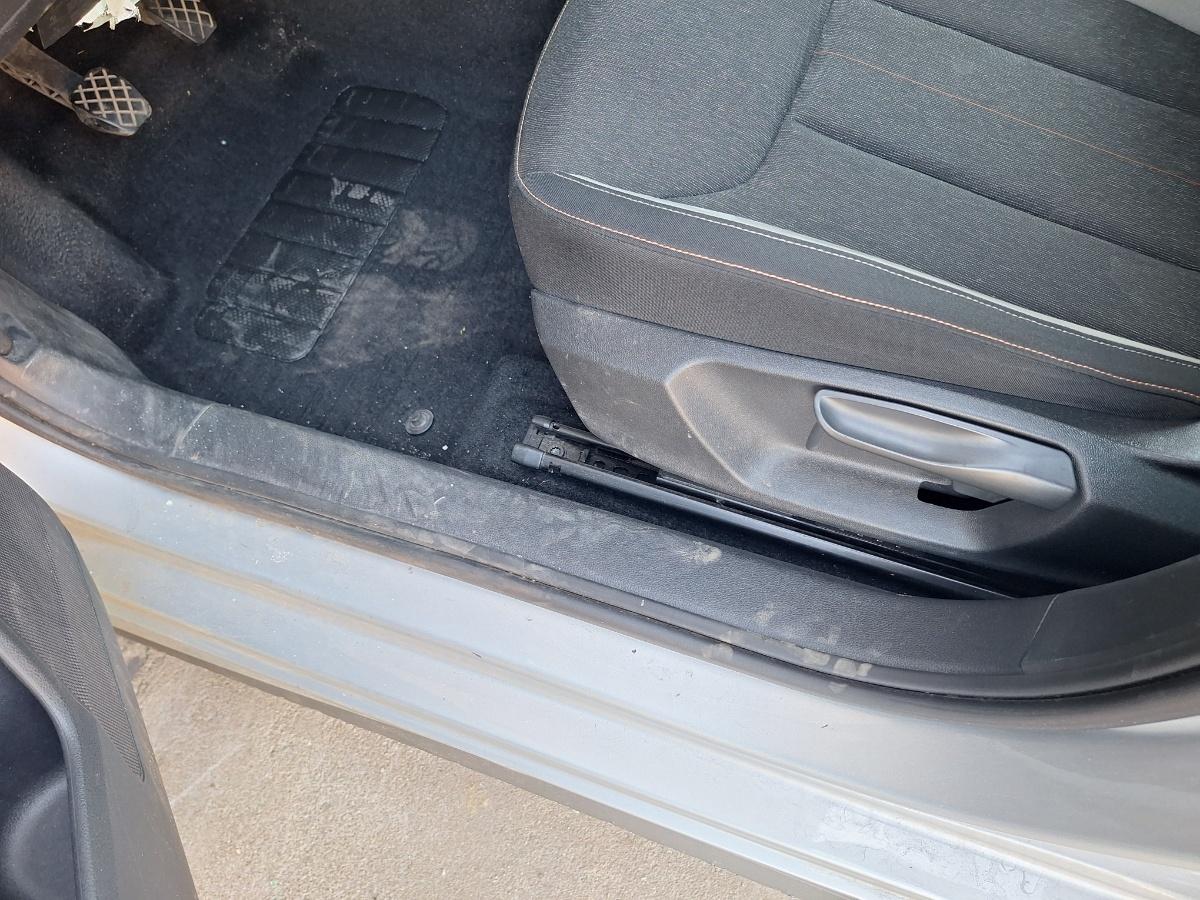 Elemente decorative prag stanga SKODA KAMIQ [ 2018 -> ] 1.5 TSI ACT EVO DPCA