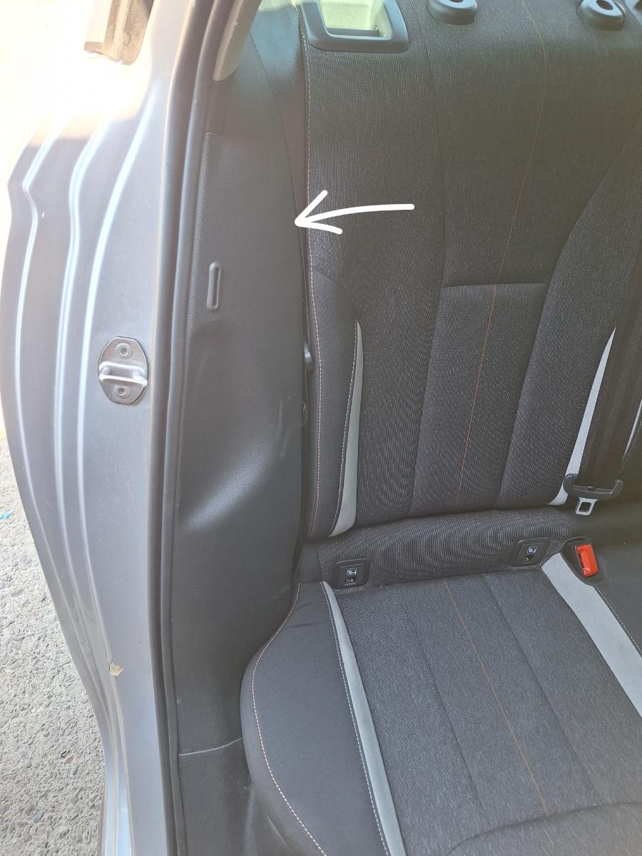 Ornament inferior lateral bancheta spate dreapta SKODA KAMIQ [ 2018 -> ] 1.5 TSI ACT EVO DPCA