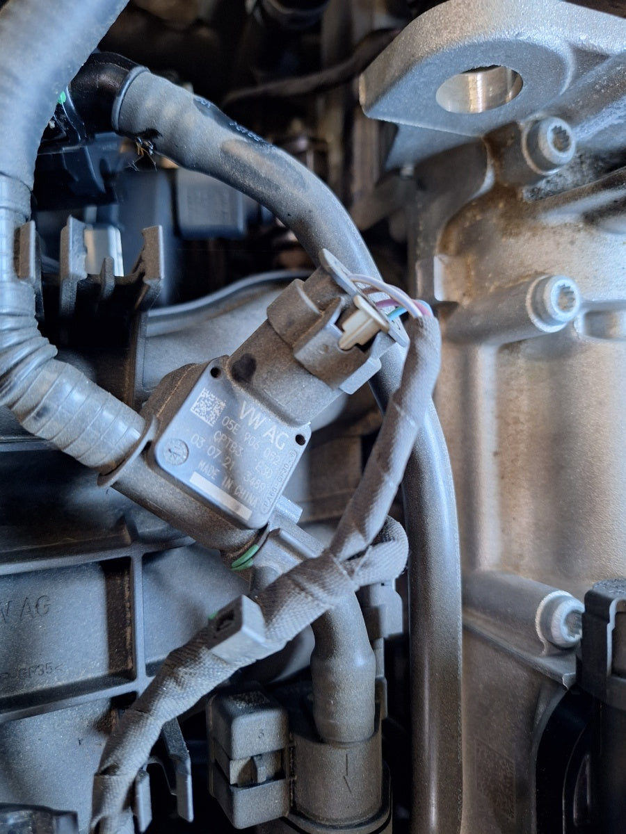 Furtun/conducta vacuum SKODA KAMIQ [ 2018 -> ] 1.5 TSI ACT EVO DPCA 04E133277A