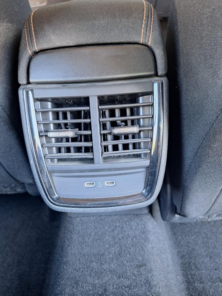 Grila de ventilatie spate SKODA KAMIQ [ 2018 -> ] 1.5 TSI ACT EVO DPCA