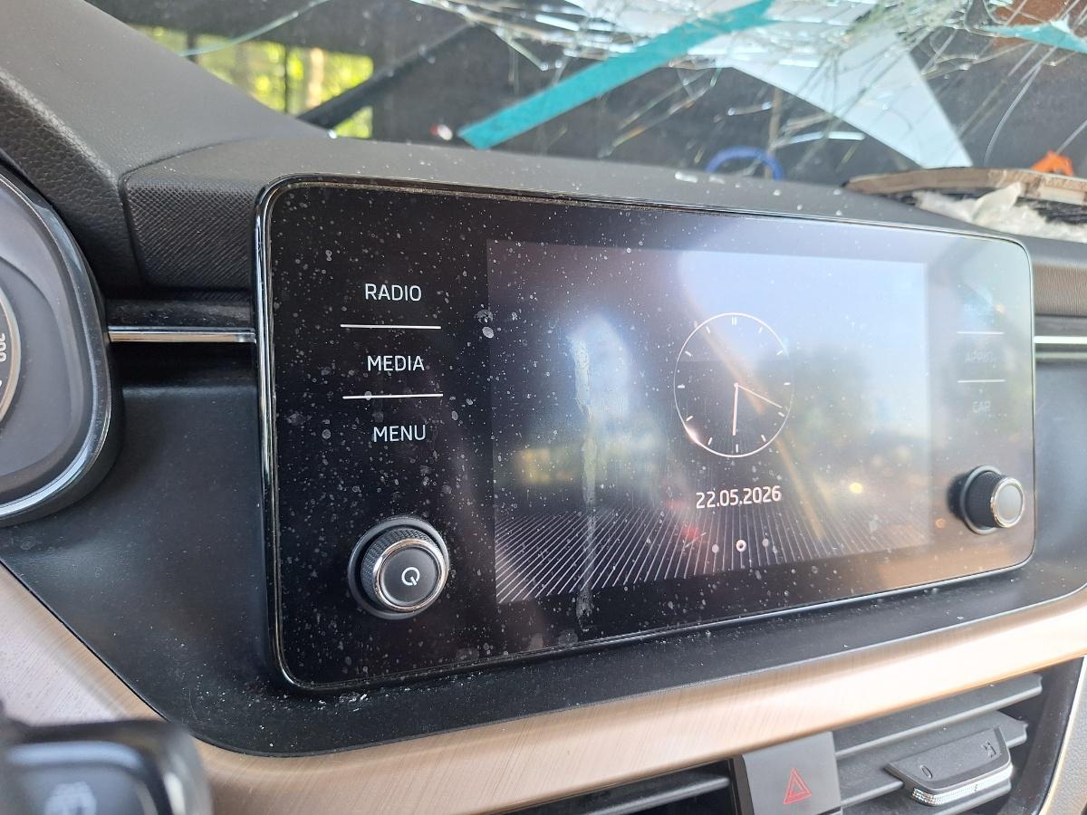 Consola multimedia sistem infotainment SKODA KAMIQ [ 2018 -> ] 1.5 TSI ACT EVO DPCA 654035869H
