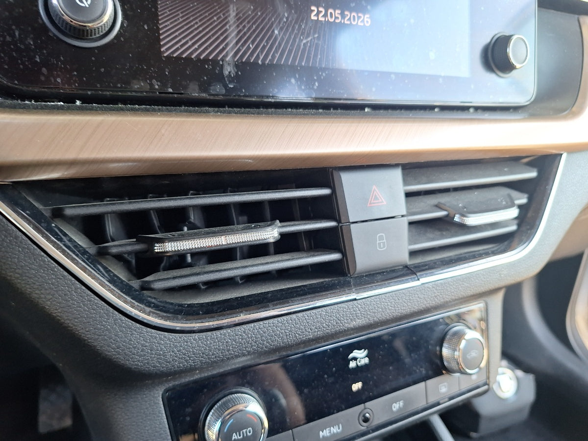 Grila de ventilatie bord centrala SKODA KAMIQ [ 2018 -> ] 1.5 TSI ACT EVO DPCA