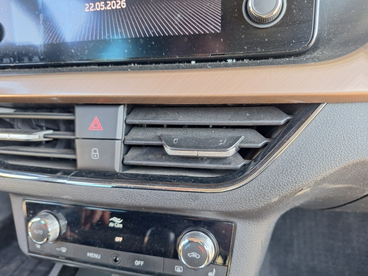 Grila de ventilatie bord centrala SKODA KAMIQ [ 2018 -> ] 1.5 TSI ACT EVO DPCA