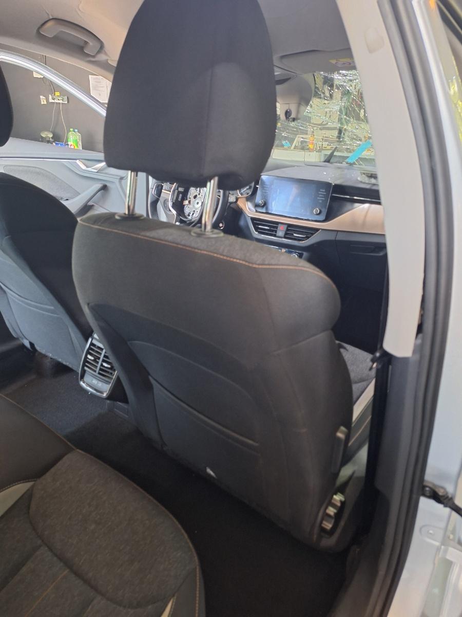 Scaun fata, pasager dreapta SKODA KAMIQ [ 2018 -> ] 1.5 TSI ACT EVO DPCA