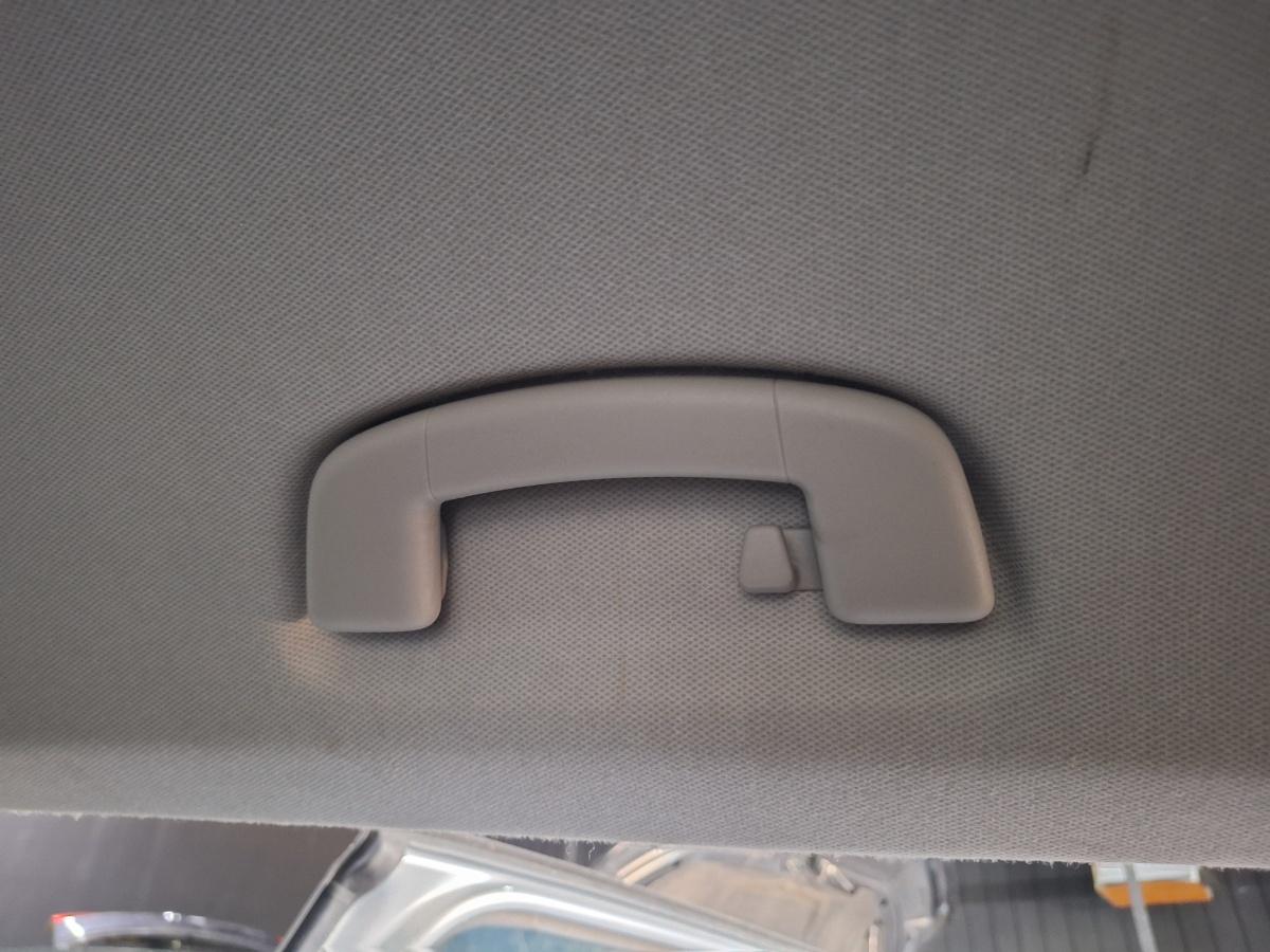 Maner de sustinere plafon spate dreapta SKODA KAMIQ [ 2018 -> ] 1.5 TSI ACT EVO DPCA